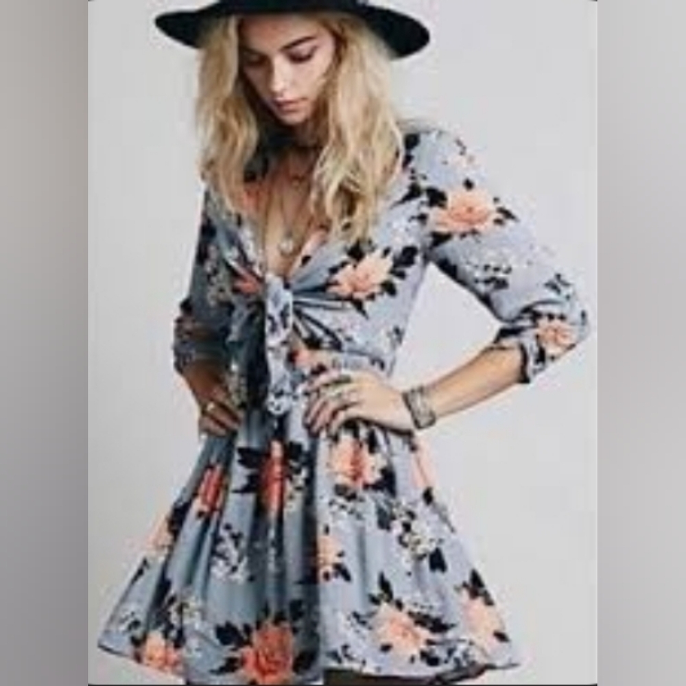 Free People Tied Up In Love Tie Front Whimsical Fairy Dress Size 6 - Picture 1 of 14